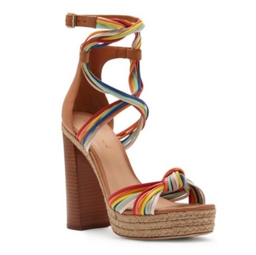 NWOT Vince Camuto Nyla Heeled Sandal